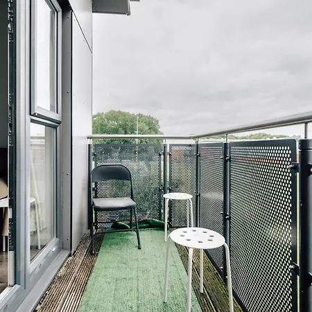 Lloyd St Apartment Manchester Exterior photo
